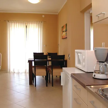 Stancia Vodopija I * بوريتش