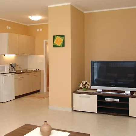 Stancia Vodopija I * Porec